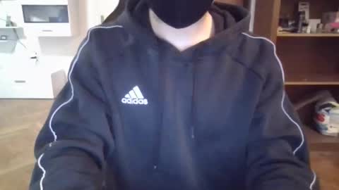 Snapshot of lestaro chatting on 02/22/26, 07:01 neoglo online show from 02/22/26, 07:01