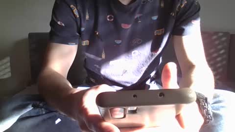 Snapshot of lestaro chatting on 02/24/26, 01:53 neoglo online show from 02/24/26, 01:53