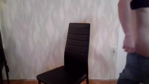 Snapshot of lestaro chatting on 06/20/26, 11:29 neoglo online show from 06/20/26, 11:29