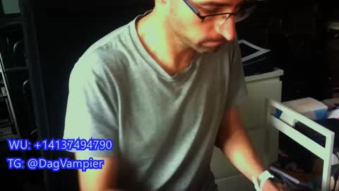 Vampiro Diurno online show from 12/01/25, 12:54