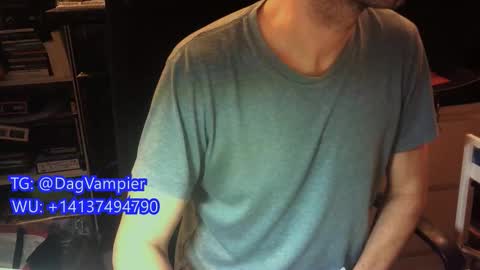 Vampiro Diurno online show from 02/05/26, 08:13