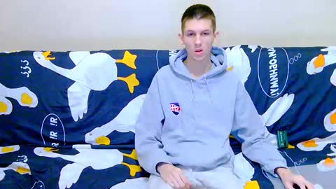 lester_broo online show from 01/11/26, 04:39