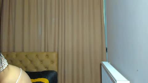 lesyaliss online show from 05/16/26, 08:18