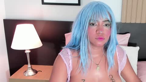 Snapshot of leticia_lynn chatting on 01/08/25, 02:57 LETI 3 online show from 01/08/25, 02:57