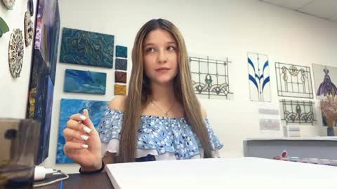 Snapshot of leticialangford chatting on 05/08/26, 09:47 Mari online show from 05/08/26, 09:47