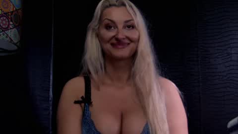 Snapshot of leticiareys chatting on 03/30/26, 12:28 leticiareys online show from 03/30/26, 12:28