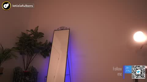 Snapshot of letiziafulkers1 chatting on 01/15/25, 08:05 Letizia Fulkers online show from 01/15/25, 08:05