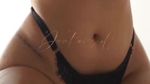 Snapshot of letiziafulkers1 chatting on 04/21/26, 02:34 Letizia Fulkers online show from 04/21/26, 02:34