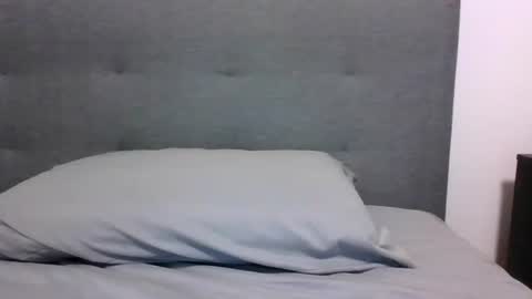 lets_play143 online show from 10/22/25, 12:44