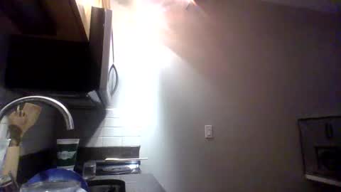 Snapshot of letsdoit206 chatting on 01/05/25, 04:27 letsdoit206 online show from 01/05/25, 04:27