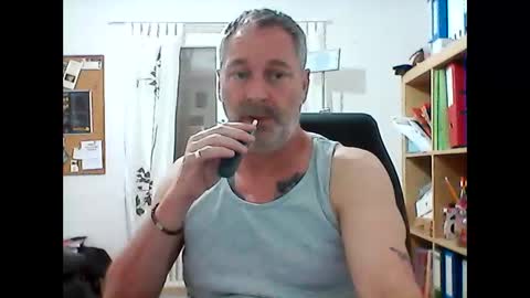 Snapshot of letshavefun2gether68 chatting on 04/10/26, 10:09 letshavefun2gether68 online show from 04/10/26, 10:09