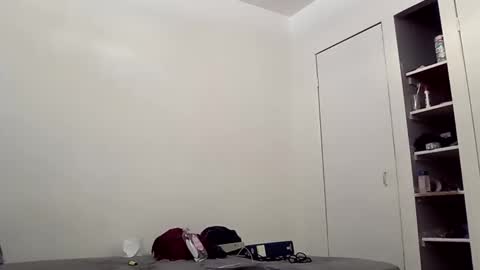 Snapshot of letsnaughty chatting on 01/22/25, 06:10 letsnaughty online show from 01/22/25, 06:10