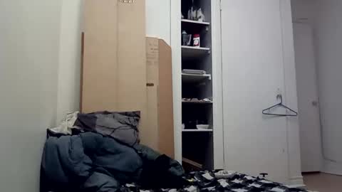 Snapshot of letsnaughty chatting on 02/19/25, 04:44 letsnaughty online show from 02/19/25, 04:44