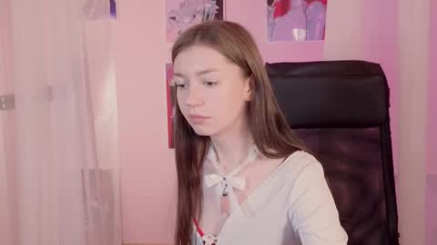 Snapshot of lettablush chatting on 12/16/24, 06:49 letta online show from 12/16/24, 06:49