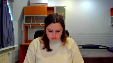 Naomi online show from 11/24/25, 12:49