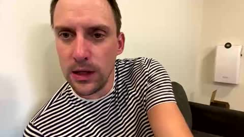 lilithgaze online show from 10/17/25, 08:06