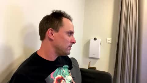 lilithgaze online show from 10/20/25, 10:59