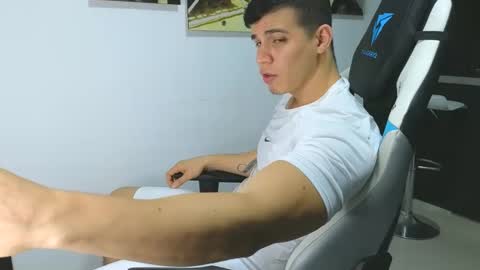 levelingg online show from 01/30/25, 02:27