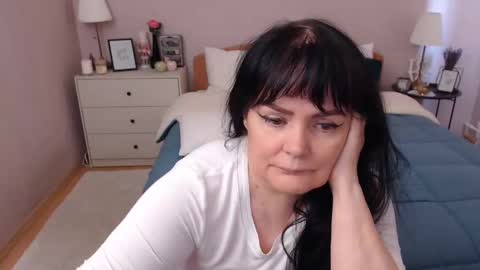 Mary online show from 01/24/25, 01:25