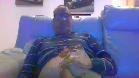 Snapshot of levensgenieters2 chatting on 12/02/24, 06:21 levensgenieters2 online show from 12/02/24, 06:21