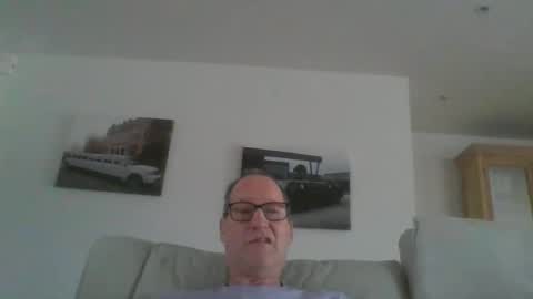 Snapshot of levensgenieters2 chatting on 12/18/24, 11:02 levensgenieters2 online show from 12/18/24, 11:02