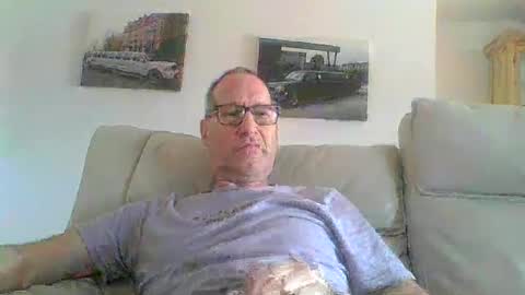 Snapshot of levensgenieters2 chatting on 02/18/25, 10:49 levensgenieters2 online show from 02/18/25, 10:49