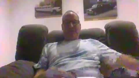 Snapshot of levensgenieters2 chatting on 11/11/25, 10:10 levensgenieters2 online show from 11/11/25, 10:10