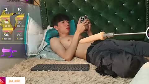 Levi  online show from 02/08/25, 09:57