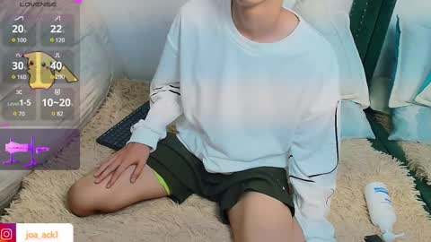 Levi  online show from 03/08/25, 12:44