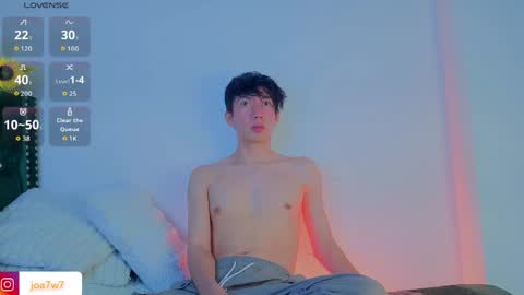 Levi  online show from 04/15/26, 03:52