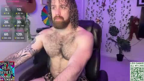 Snapshot of levi_daniel chatting on 03/25/26, 02:39 Levi Daniel online show from 03/25/26, 02:39