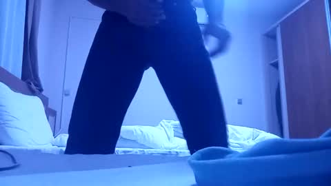 Snapshot of levis501bandant chatting on 11/26/25, 09:27 levis501bandant online show from 11/26/25, 09:27