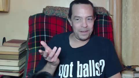 Snapshot of levon48 chatting on 01/10/25, 01:21 levon48 online show from 01/10/25, 01:21