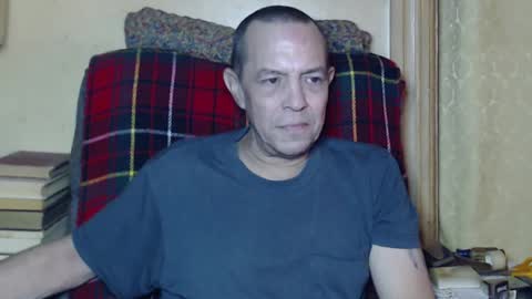 Snapshot of levon48 chatting on 02/10/25, 02:41 levon48 online show from 02/10/25, 02:41