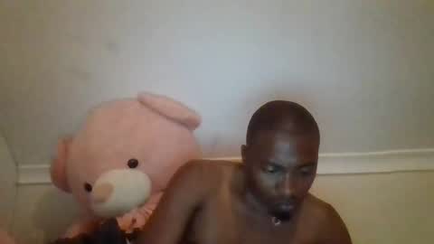 Snapshot of lewinskytheone chatting on 02/21/25, 04:07 lewinskytheone online show from 02/21/25, 04:07