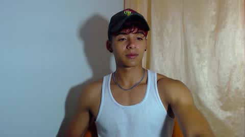 i  am lewis ly EDUARDO MEMDOZA15 online show from 02/22/26, 03:10