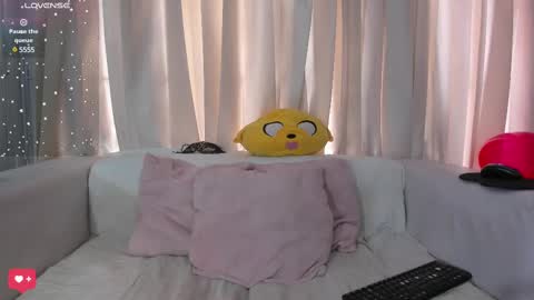 Alex online show from 02/17/25, 01:32