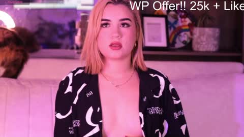 Alexandra online show from 05/20/26, 01:56