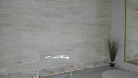 Lexi online show from 10/26/25, 08:09