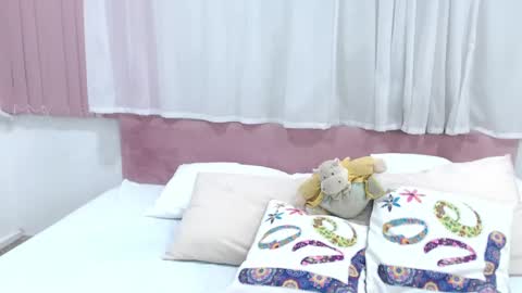 Gabrielle online show from 01/29/25, 10:58