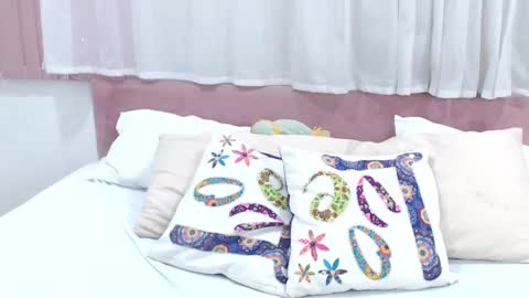 Gabrielle online show from 01/29/25, 05:35