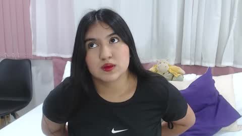 Gabrielle online show from 02/15/25, 04:03