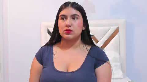 Snapshot of lexi_bloom chatting on 04/15/26, 10:55 Gabrielle online show from 04/15/26, 10:55