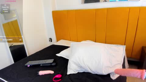 Lexi Howard  online show from 12/28/24, 06:49