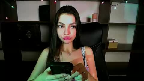 Snapshot of lexi_jos chatting on 02/13/25, 08:45 Alexia online show from 02/13/25, 08:45