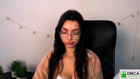 Snapshot of lexi_jos chatting on 04/27/26, 12:47 Alexia online show from 04/27/26, 12:47