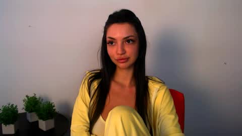 Snapshot of lexi_jos chatting on 05/19/26, 01:06 Alexia online show from 05/19/26, 01:06