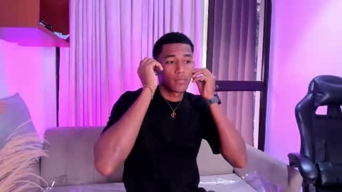 Snapshot of lexianddeker chatting on 11/16/25, 03:17 Lexi Derek online show from 11/16/25, 03:17