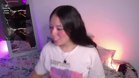 Lexie Thompson   8pm  0000am -5 online show from 10/20/25, 10:43