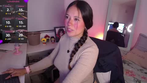 Snapshot of lexie_babe chatting on 11/19/25, 12:43 Lexie Thompson 8pm 0000am -5 online show from 11/19/25, 12:43